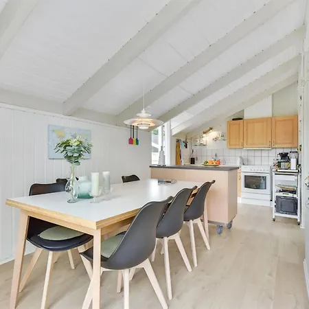 Feriehus Ullakarin - 350m From The Sea By Interhome