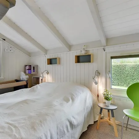 Ullakarin - 350m From The Sea By Interhome Feriehus *